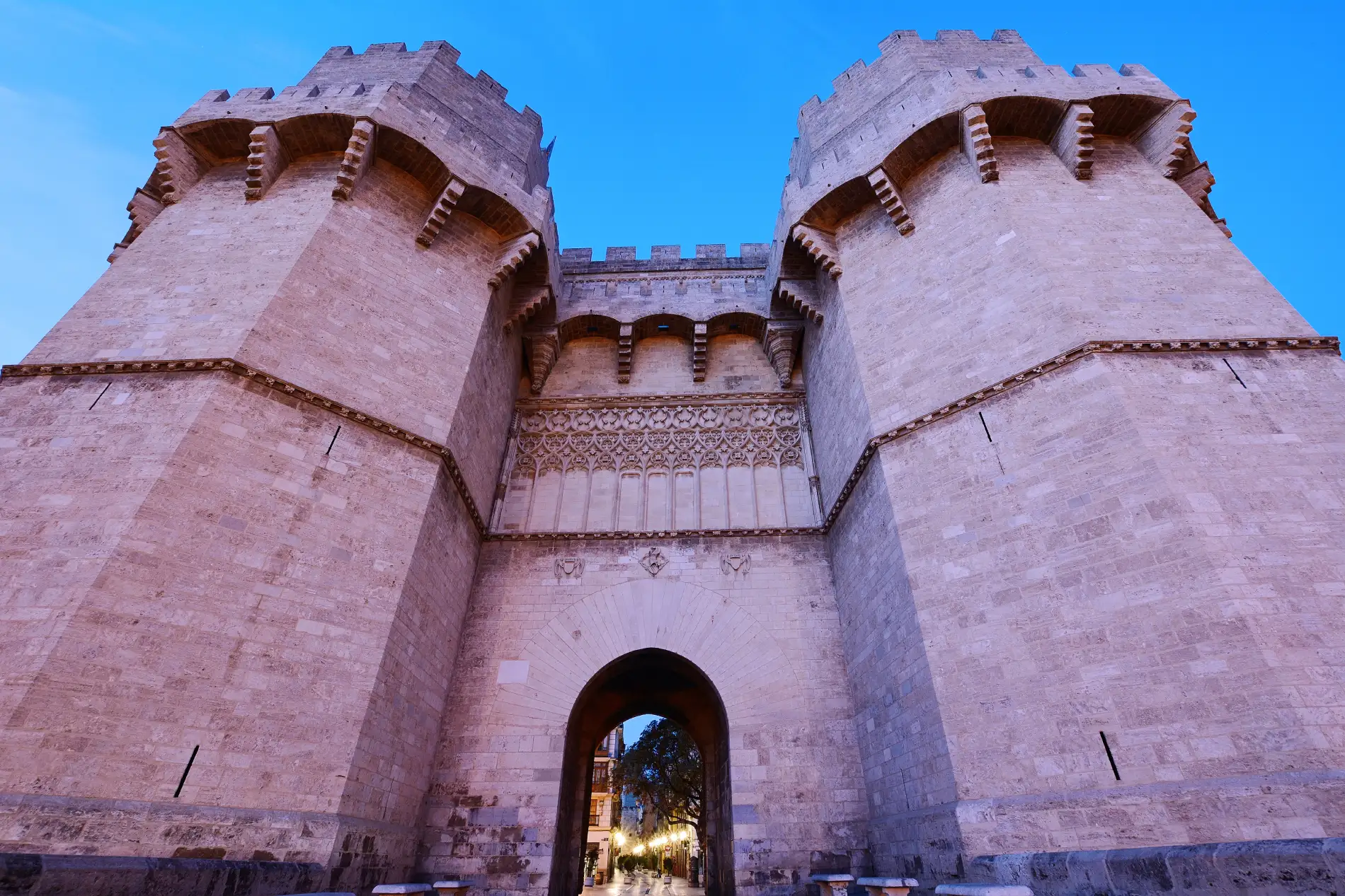 serrano-towers-torres-de-serrano-in-the-city